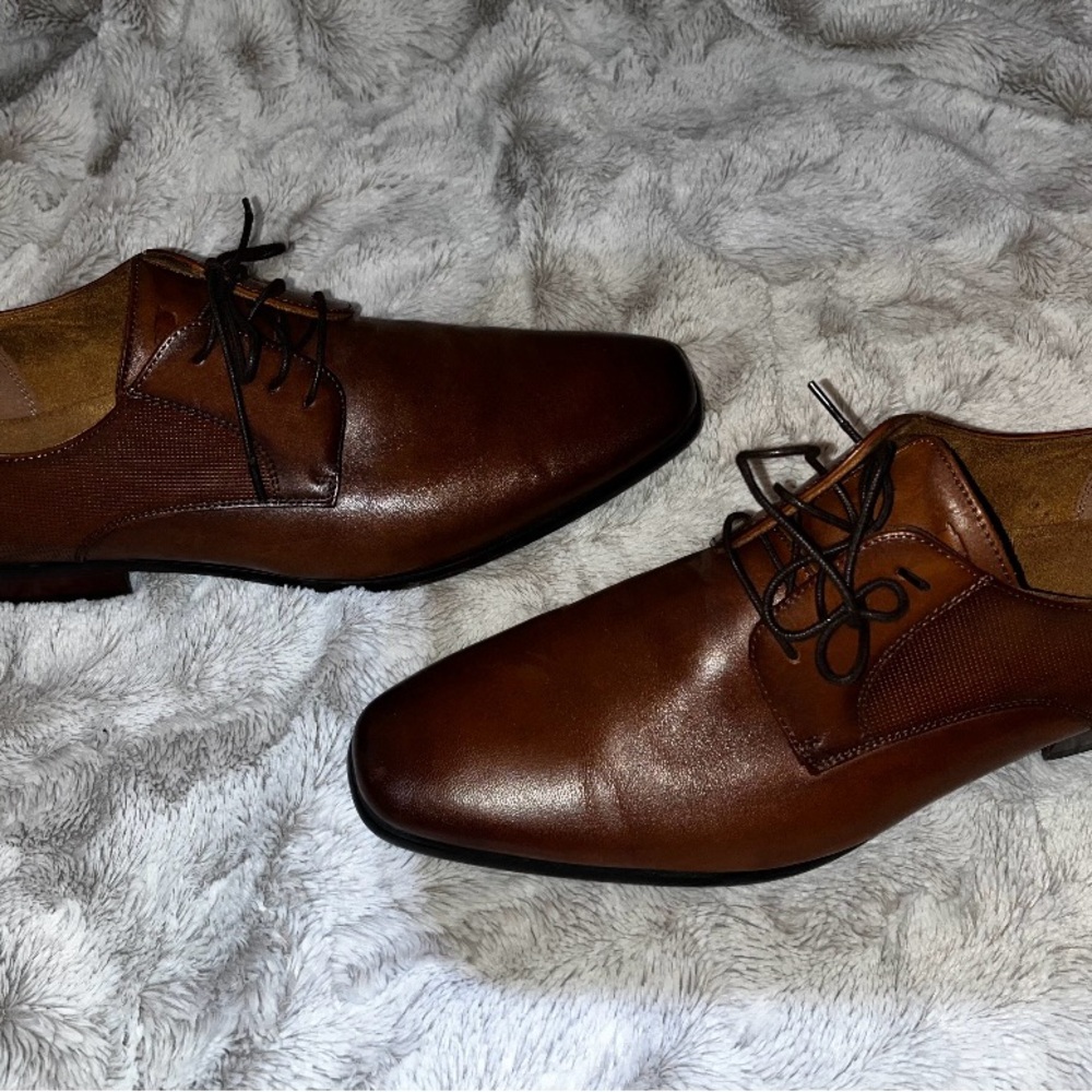 Men's Florsheim Brown Leather Dress Shoes
